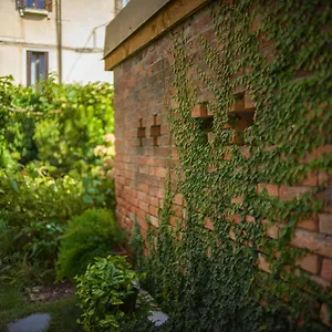 4* Hotel Madama Garden Retreat